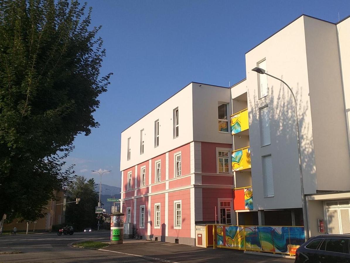 211 Amsterdam, Studio Apartment, 30M2 1-4 Pers Klagenfurt am Woerthersee Luaran gambar