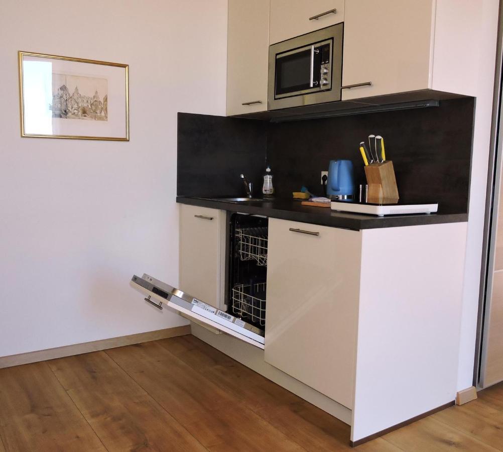 211 Amsterdam, Studio Apartment, 30M2 1-4 Pers Klagenfurt am Woerthersee Luaran gambar
